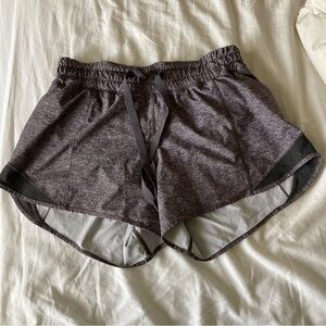 Lululemon hotty hot grey running shorts size 4